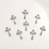 Joyería para uñas LZ de moda neta dulce fresca retro aleación de lujo ligero K blanco Cruz Corazón Cro Joyería para uñas al por mayor