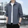 Ropa Nueva de Verano para Hombre con Protección Solar Elástica Cómoda Chaqueta con Capucha Para Viajar Escalada Ligera Ropa para la Piel Multicolor