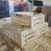 Pequeno Rack Dobrável de Degrau para Exposição de Frutas para Frutaria com Cesta Falsa de Fundo e Prateleira de Quiosque