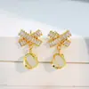 Aretes de Zirconia Ojo de Gato para Mujer, Lujo Ligero y Sensación de Alta Gama, Aretes de Moño, Estilo Nuevo, Versátiles, Aretes Estilo Celebridad de Internet