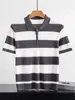 Camisa Polo Rayada 100% Lyocell Tencel Media Cremallera Tejida Manga Corta Top Casual para Hombre Verano Cuello Camisero Camiseta