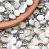 Venda Direta de Fábrica de Botões de Concha Naturais, Camisas da Moda, Malhas, Cardigans, Botões Redondos, Acessórios de Vestuário em Estoque para Venda por Atacado