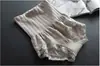 Pantalones de abdomen japoneses nuevos sin costuras anti-exposición cintura alta bragas para mujer modal encaje ropa interior fábrica venta al por mayor