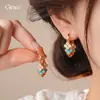 Pendientes de Copo de Nieve con Borlas de Circonita Retro Europeos y Americanos, Sensación de Lujo Ligero y Alta Gama, Accesorios para Orejas de Moda y Únicos con un Diseño de Nicho