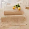 Toalha de salão de beleza conjunto de três peças toalha de banho fronha lençol capa de cama pano para cuidados com a pele touca para a cabeça absorvente logotipo