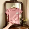 Camiseta Manga Curta de Seda Gelada Estilo Coreano para Meninas Camiseta Lisa de Cor Única para Bebê Verão Acabamento com Babados Top Dopamina para Bebê Casual
