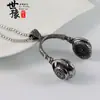 Collar con colgante de acero de titanio para hombre, diseño de auriculares musicales de moda, joyería creativa de hip hop de Amazon.