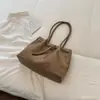 Bolso de axila de alto estilo vintage, nuevo modelo principios de otoño 2026, bolsa tote relajada de gran capacidad, bolso de hombro simple para el día a día