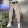 [Estrictamente Seleccionado] 2025 Nuevos Pantalones Casuales de Hombre Color Caqui Claro Otoño Ligeramente Cónicos Sueltos Casual Ligeramente Elásticos de Pierna Recta para Hombre