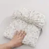 Nueva funda de colchón de algodón de gasa suave de doble capa Clase A, adecuada para dormir sin ropa, lavable a máquina, antideslizante, juego de dos piezas para dormitorio, adecuado para todas las estaciones