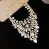 Collares colgantes transfronterizos europeos y americanos con incrustaciones de diamantes en forma de gota de agua, redondos y cuadrados con diseño único, cadenas para la clavícula de nicho y collares llamativos