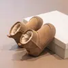 Botas de neve infantis 2025 inverno novo estilo botas de outono e inverno para meninas sapatos de algodão mais veludo mais espesso meninos impermeáveis neve algodão