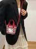 Bolso de cubo retro europeo y americano moderno y personalizado para mujer, estampado de leopardo, a la moda y con estilo, diseño de nicho, adecuado para ir al trabajo, bolso de mano y bolso cruzado