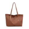 Bolso de Mano Versátil para Mujer Nuevo 2026 Bolso de Hombro Grande para Mujer Bolso Retro Simple para Viajes