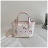2026 Verano Nuevo Lindo Estilo Girly de Lunares Bolso de Cubo de Mano Caricatura de Hello Kitty Bolso Cruzado para Niños Padres e Hijos