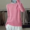 Top de punto cómodo, agradable para la piel y elegante con un diseño sencillo y elegante.. Esta pieza versátil es perfecta para usar en capas en otoño e invierno, con una construcción sin costuras