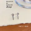 Coleção de Brincos de Pino Reto Gato Kt com Microincrustação de Zircônia em Cobre Desenho Animado para Mulheres, Agulha de Prata Fofo Doce Cool Brincos de Estudante