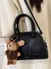 Bolso de Bowling de Alta Apariencia Estilo Coreano de Moda para Mujer, Nuevo Bolso Cruzado de Hombro Casual Primavera 2026