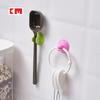 Km 6089 Clip Colgante de Ventosa Conveniente Portacepillos de Dientes Clip Colgante Multiusos para Objetos Pequeños Organizador de Enchufes Estante de Almacenamiento Paquete de 2