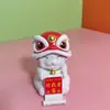 Danza del León Solar Personalizada Estilo Chino León León Propicio Danza del León Tendencia Nacional Adorno para Coche Gato de la Suerte