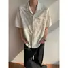 Camiseta Hueca con Sentido de Textura Manga Corta para Hombre Verano Moda de Marca con Sentido Planchado Guapo Holgada Versátil Casual Camiseta de Media Manga
