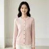 Processamento OEM Cardigan de Tricô Peça Externa Feminina Gola Redonda Manga Longa Outono Inverno Novo Estilo Solto Emagrecedor Suéter de Tricô Trançado