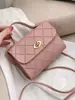Bolsa Pequeña Cuadrada Rayada Acolchada al por Mayor de Comercio Exterior para Mujer Bolso Cruzado al Hombro Bolso Pequeño de Mano Estilo Coreano Bolso de Moda