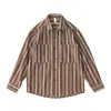Camisa casual suelta de pana de color block artístico retro japonés, nueva camisa de rayas de manga larga de otoño para hombre