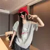 Camiseta Manga Curta Estilo Japonês com Estampa de Desenho para Mulheres, Novo Design de Verão, Caimento Solto, Emagrecedor, Versátil, Casual, Top de Nicho