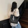 Bolsa de Mano, Moderna para el Trabajo Diario y los Viajes, Gran Capacidad, Elegante, Sencilla, Bolso de Hombro Versátil, Bolso de Mano Retro Casual