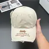 Gorra de Béisbol Lavada con Efecto Desgastado Estilo Retro Americano para Mujer, Nuevo Estilo Primavera 2025, Gorra con Bordado de Letras, Gorra tipo Pato para Adelgazar el Rostro