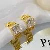 Pendientes de Zirconia Estilo Dulce Fresco Versátiles para el Día a Día Lujo Ligero Retro Francés Gama Alta Diseño de Nicho Pendientes Diarios para Mujer