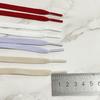 Cordones planos de poliéster de una sola capa de 8 mm para zapatillas de baloncesto informales y deportivas, disponibles en 15 colores.