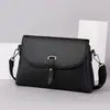 Bolsa de Cuero Genuino para Mujer al por Mayor del Fabricante, Piel de Vaca de Primera Capa, Nueva Moda 2025 Versátil de Gran Capacidad para Hombro y Cruzada