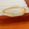 Pulseira com Fecho Redondo Geométrico em Zircônia Banhada a Ouro 18K Real Pulseira Vintage Usada Pulseira da Moda Versátil Joia