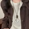 Collar de cordón de cuero con perla cuadrada de acrílico, estilo vintage y artístico, cadena para suéter, diseño único, joyería de lujo ligera, venta al por mayor