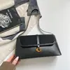 Bolso casual de moda estilo coreano, estilo para ir al trabajo, bolso pequeño cuadrado para el hombro para mujer, color liso, bolso de hombro chic y artístico