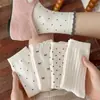 Calcetines de Algodón de Xinjiang Empacados Individualmente Rayados de Primavera y Otoño Lunares Blanco Leche Estilo Academia Japonesa ins Chica Linda Calcetines de Media Pantorrilla