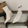 Botas de Moda de Tacón de Plataforma de Una Sola Pieza Ricas y Nobles Punta Fina Tacón Alto Cierre Trasero Botines Cortos Ajustados Nuevos Botines Cortos Retro Otoño e Invierno