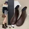 Botas Martin, botas de corte justo, sapatos casuais estilo coreano de bico redondo, novas botas curtas estilosas com zíper nas costas, botas de tornozelo femininas para outono e inverno 2026