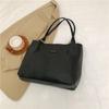 Bolso de gran capacidad para mujer, nuevo bolso de mano Sentong Qin de alta calidad 2024, bolso de hombro portátil de un solo hombro para estudiantes.