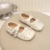 Sapatos Mary Jane para Meninas, Sapatos de Couro com Solado Macio para Primavera e Outono, Sapatos de Princesa com Bolinhas, Sapatilhas com Laço, Sapatos Pequenos de Couro da Moda para Crianças