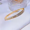 Pulseira de Aço Titânio com Diamantes Redondos Design de Nicho de Alta Qualidade Joias Estilo Frio Simples Estilo Coreano Personalidade