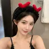 Faixa de cabelo fofa e criativa com rosto engraçado para lavar o rosto coreana, faixa de cabelo de cenoura e peixe salgado de celebridade da internet, faixa de cabelo estilo TikTok para mulheres