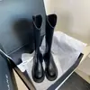 Botas largas de mujer con corte en V, nuevo estilo otoño/invierno 2026, forradas de felpa, de caña alta, a media pantorrilla, botas de ciclismo para mujeres menudas