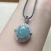 Colar de pingente de jadeíta azul natural estilo água para mulheres, novo estilo chinês, luxo leve, elegante, moderno, pingente de corrente para clavícula estilo tradicional