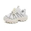 Nuevos Zapatos Infantiles para Niñas Primavera/Verano 2026, Tenis de Malla Transpirable, Zapatos Casuales con Estilo para Padres e Hijos, para Niños Mayores