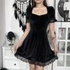 21477A Vestido de Camurça Estilo Escuro com Decote Quadrado Renda Acabamento Manga Bufante Outono Inverno Novo Cor Sólida Saia Curta para Mulheres