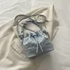 Nova coleção de outono: bolsa tiracolo retrô, de nicho e fashion, bolsa de mão quadrada pequena, bolsa de ombro casual simples e moderna, e bolsa tote