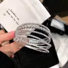 Anéis de Empilhar Noite Estrelada! Pulseira Elástica de Pérolas Multicamadas com Strass Estilo Cool e Indiferente Pulseira de Mão Luxo Leve Toque de Alto Padrão Joia de Mão